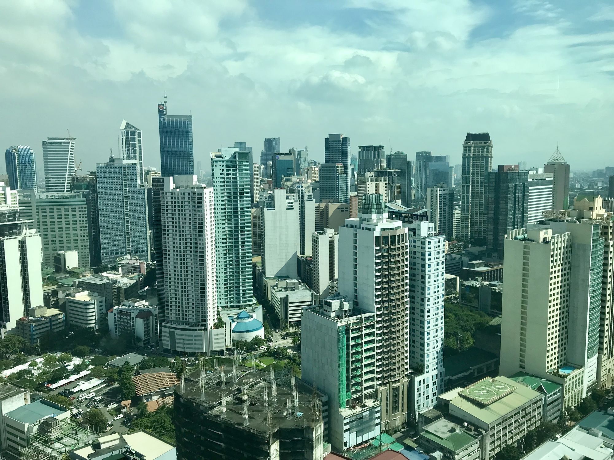 The Beacon Serviced Residences Makati City Zewnętrze zdjęcie